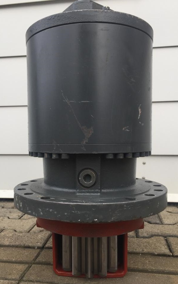 Liebherr Schwenkantrieb SAT300/282. ID-Nr.90209176 - ID-Nr.90209177 - ID-Nr.90209178. LH40, LH50. #1168# - Pöördemootor - Ratastel ekskavaator: pilt 2 Liebherr Schwenkantrieb SAT300/282. ID-Nr.90209176 - ID-Nr.90209177 - ID-Nr.90209178. LH40, LH50. #1168# - Pöördemootor - Ratastel ekskavaator: pilt 2