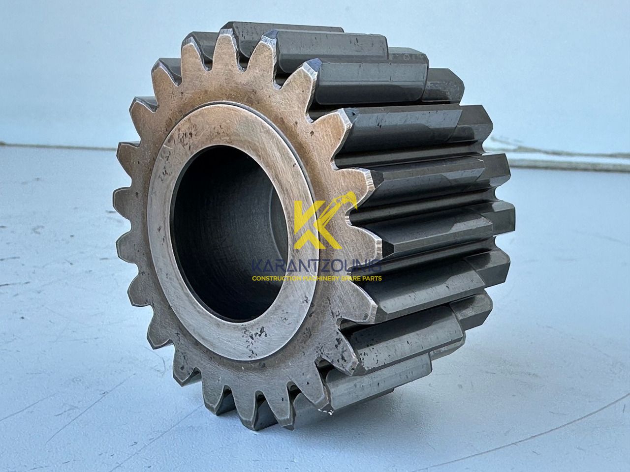 Liebherr Sonnenrad ID-Nr.90002821. FAT400P112, FAT400P130, FAT400P139. R926, R928, R930, R934, R936, R938, R940, R944, R946, R950 T. #90002821.06.08.02# - Veomootor - Ekskavaator: pilt 2 Liebherr Sonnenrad ID-Nr.90002821. FAT400P112, FAT400P130, FAT400P139. R926, R928, R930, R934, R936, R938, R940, R944, R946, R950 T. #90002821.06.08.02# - Veomootor - Ekskavaator: pilt 2