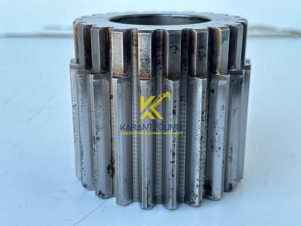 Liebherr Sonnenrad ID-Nr.90016258. FAT400P112,FAT400P130,FAT400P139,LOS1936,LOS926,R926,R928,R930,R934,R936,R938,R940,R944,R946,R950T. #90016258.06.08# - Veomootor - Lintekskavaator: pilt 4 Liebherr Sonnenrad ID-Nr.90016258. FAT400P112,FAT400P130,FAT400P139,LOS1936,LOS926,R926,R928,R930,R934,R936,R938,R940,R944,R946,R950T. #90016258.06.08# - Veomootor - Lintekskavaator: pilt 4