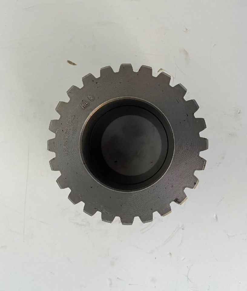 Veomootor - Lintekskavaator Liebherr Sonnenrad ID-Nr.9444416 - ID-Nr.944441603. FAT500P005, FAT500P082, FAT500P098, FAT500P124, FAT500P128, FAT500P131.: pilt 9 Veomootor - Lintekskavaator Liebherr Sonnenrad ID-Nr.9444416 - ID-Nr.944441603. FAT500P005, FAT500P082, FAT500P098, FAT500P124, FAT500P128, FAT500P131.: pilt 9