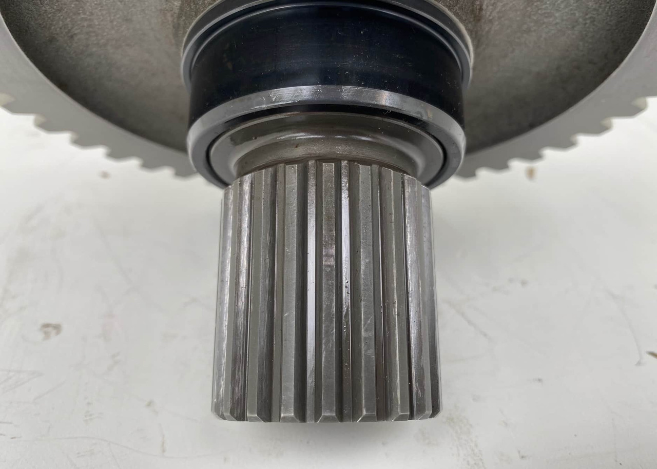 Veomootor - Buldooser Liebherr Stirnrad ID-Nr.932526601. FAT600E506, FAT600E507.: pilt 13