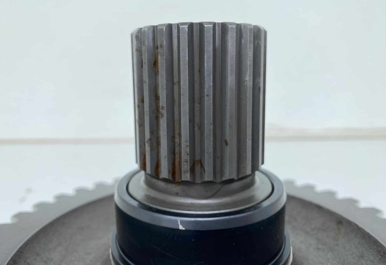 Veomootor - Buldooser Liebherr Stirnrad ID-Nr.932526601. FAT600E506, FAT600E507.: pilt 11