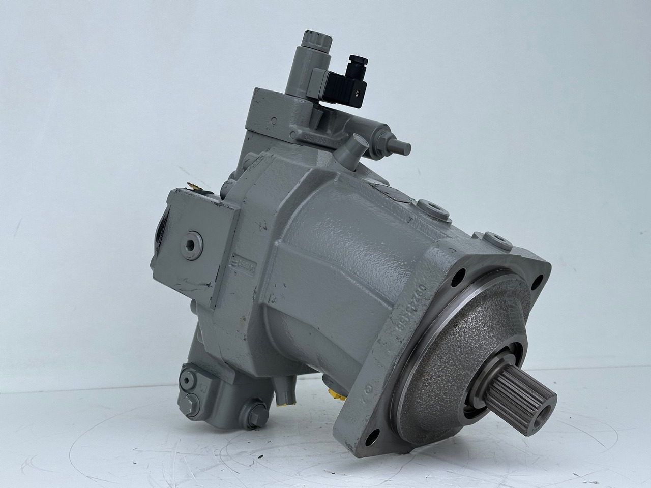 Liebherr Verstellmotor ID-Nr.510240108 - Hydromatik Rexroth Axialkolben-Verstellmotor Typ:A6VM140EP2D/63W-VZB017HB. #24338069# - Hüdrauliline mootor - Roomikkraana: pilt 2 Liebherr Verstellmotor ID-Nr.510240108 - Hydromatik Rexroth Axialkolben-Verstellmotor Typ:A6VM140EP2D/63W-VZB017HB. #24338069# - Hüdrauliline mootor - Roomikkraana: pilt 2