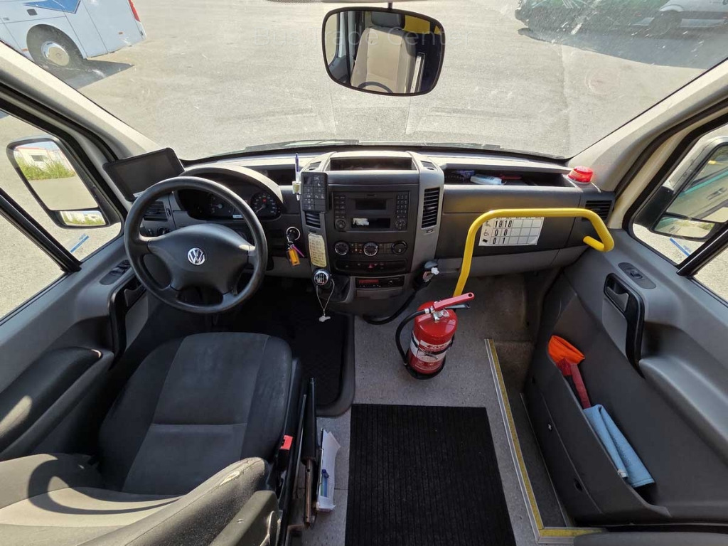 Väikebuss, Mikrobuss VOLKSWAGEN Crafter 50 LR // 2 units with lift: pilt 8