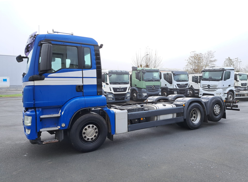 MAN TGS 26.320 6x2 (Nr. 5862) - Kabiinišassiiga veoauto: pilt 2 MAN TGS 26.320 6x2 (Nr. 5862) - Kabiinišassiiga veoauto: pilt 2