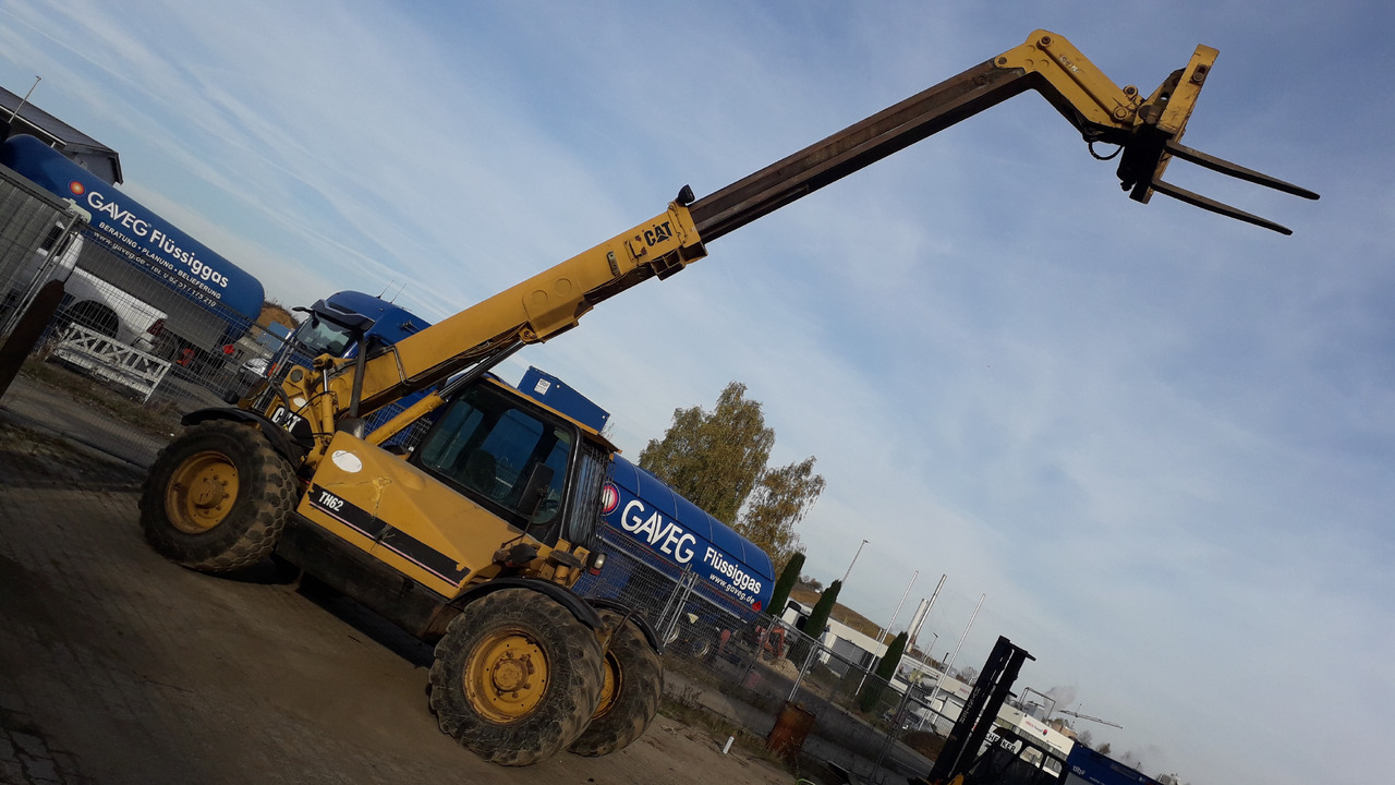 CATERPILLAR TH62 - Rataslaadur: pilt 4 CATERPILLAR TH62 - Rataslaadur: pilt 4