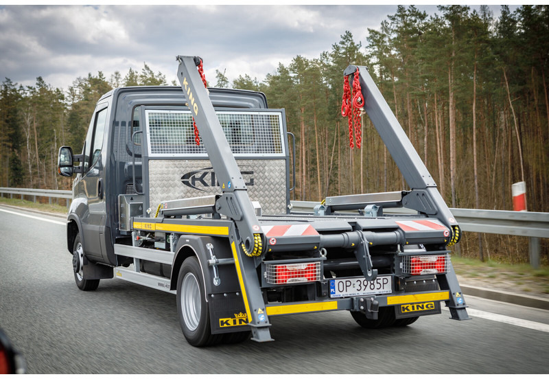 Iveco Daily 70C18 + KING Bramowiec / Skiploader / Absetzkipper - Nöörtõstukiga veoauto: pilt 1 Iveco Daily 70C18 + KING Bramowiec / Skiploader / Absetzkipper - Nöörtõstukiga veoauto: pilt 1