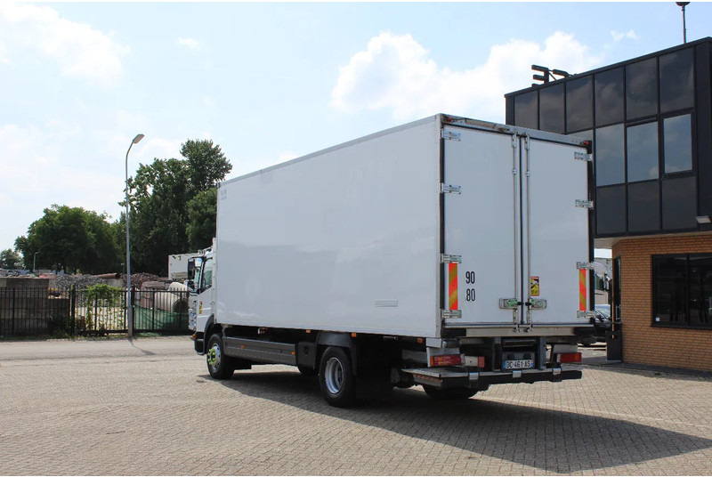 Mercedes-Benz Atego 1624 * MANUAL * EURO5 EEV * 4X2 *198TKM * - Külmutiga veoauto: pilt 3 Mercedes-Benz Atego 1624 * MANUAL * EURO5 EEV * 4X2 *198TKM * - Külmutiga veoauto: pilt 3