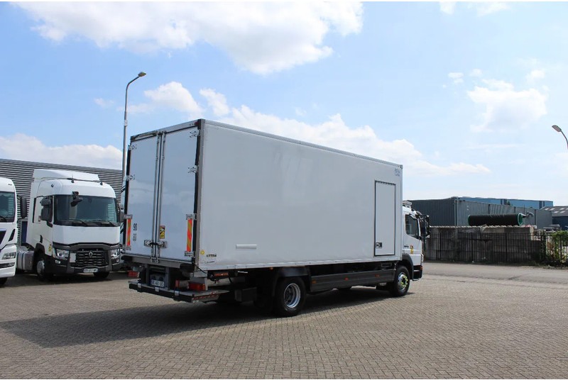 Mercedes-Benz Atego 1624 * MANUAL * EURO5 EEV * 4X2 *198TKM * - Külmutiga veoauto: pilt 4 Mercedes-Benz Atego 1624 * MANUAL * EURO5 EEV * 4X2 *198TKM * - Külmutiga veoauto: pilt 4