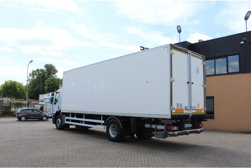 Renault Premium 370 * EURO5 * CARRIER SUPRA 950 * - Külmutiga veoauto: pilt 3 Renault Premium 370 * EURO5 * CARRIER SUPRA 950 * - Külmutiga veoauto: pilt 3