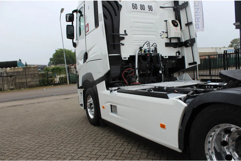 Renault T520 * Retarder * 4x2 * Full Option * - Sadulveok: pilt 5 Renault T520 * Retarder * 4x2 * Full Option * - Sadulveok: pilt 5