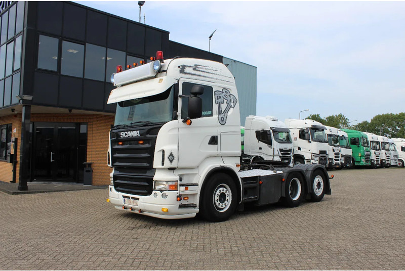 Scania R620-V8 * RETARDER * HYDRAULIC * 3 PEDAL * 6X2 * - Sadulveok: pilt 1 Scania R620-V8 * RETARDER * HYDRAULIC * 3 PEDAL * 6X2 * - Sadulveok: pilt 1