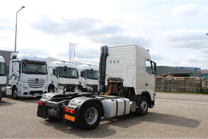 Volvo FH 12.420 * MANUAL * 4X2 * - Sadulveok: pilt 4 Volvo FH 12.420 * MANUAL * 4X2 * - Sadulveok: pilt 4