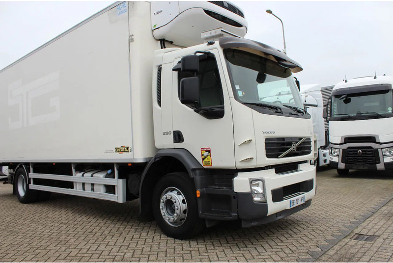 Volvo FE 240 * EURO5 * THERMO KING T-1200R * 4X2 * - Külmutiga veoauto: pilt 5 Volvo FE 240 * EURO5 * THERMO KING T-1200R * 4X2 * - Külmutiga veoauto: pilt 5
