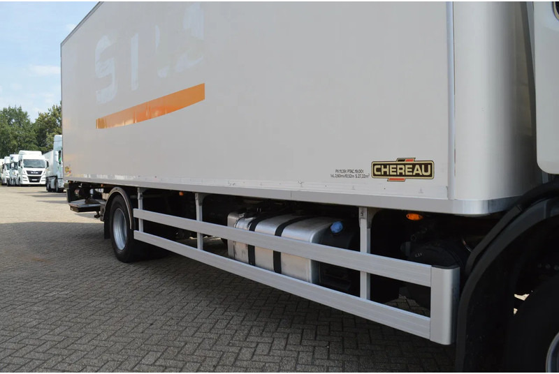 Külmutiga veoauto Volvo FE 260 * EURO5 * 4X2 * CARRIER SUPRA 950 MT * 4X2 * MANUAL *: pilt 9
