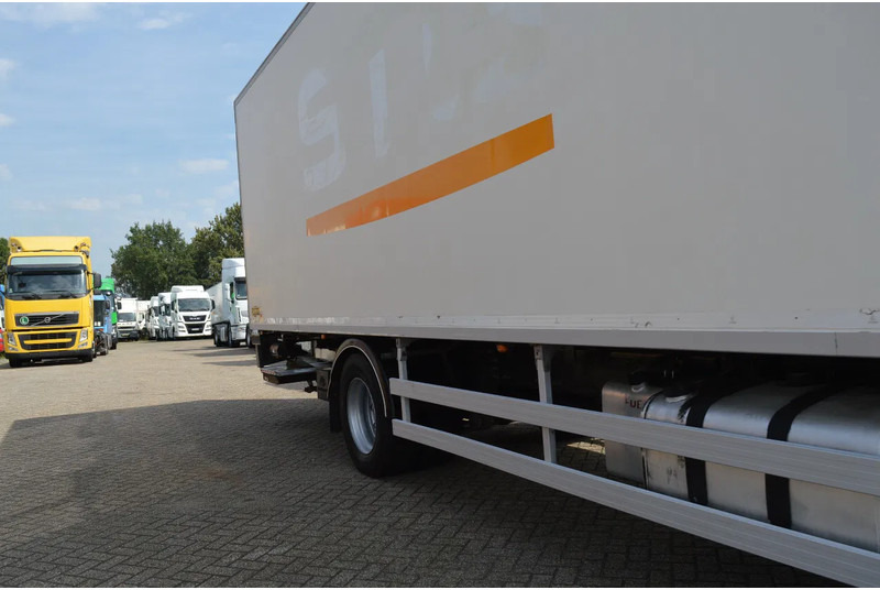 Külmutiga veoauto Volvo FE 260 * EURO5 * 4X2 * CARRIER SUPRA 950 MT * 4X2 * MANUAL *: pilt 10