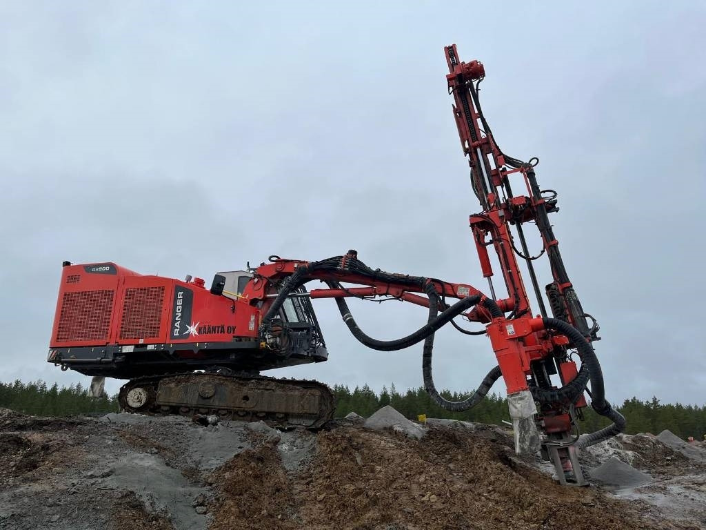 Sandvik DX800 - Puurimisplatvorm: pilt 2 Sandvik DX800 - Puurimisplatvorm: pilt 2