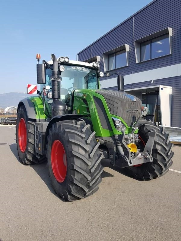 Fendt 828 Vario Profi Plus - Traktor: pilt 2 Fendt 828 Vario Profi Plus - Traktor: pilt 2