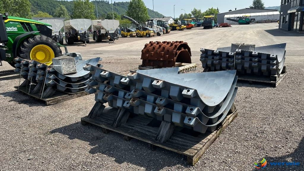 Hamm HAMM + VOLVO Stampffußschalen - Varuosa - Rullija: pilt 4 Hamm HAMM + VOLVO Stampffußschalen - Varuosa - Rullija: pilt 4
