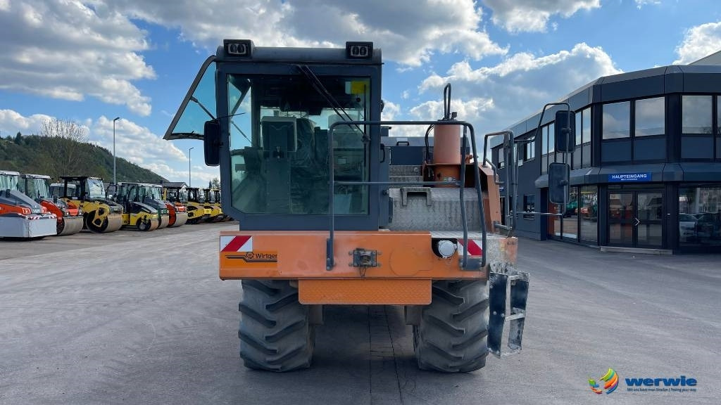 Wirtgen WR2400 - Asfaldimasin: pilt 3 Wirtgen WR2400 - Asfaldimasin: pilt 3