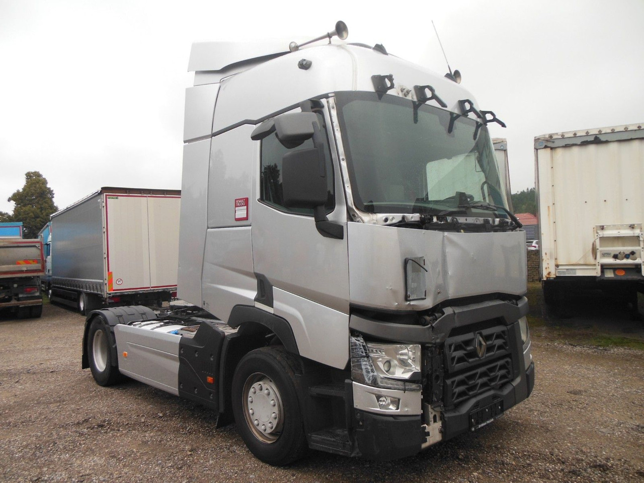 Renault T 440, STANDART, LEICHTER UNAFALL - Sadulveok: pilt 2 Renault T 440, STANDART, LEICHTER UNAFALL - Sadulveok: pilt 2