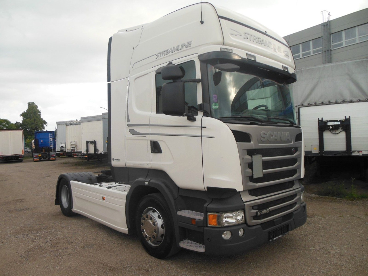 Scania R 450, OHNE EGR, RETARDER, VOLL LUFT, STANDKLIMA - Sadulveok: pilt 2 Scania R 450, OHNE EGR, RETARDER, VOLL LUFT, STANDKLIMA - Sadulveok: pilt 2