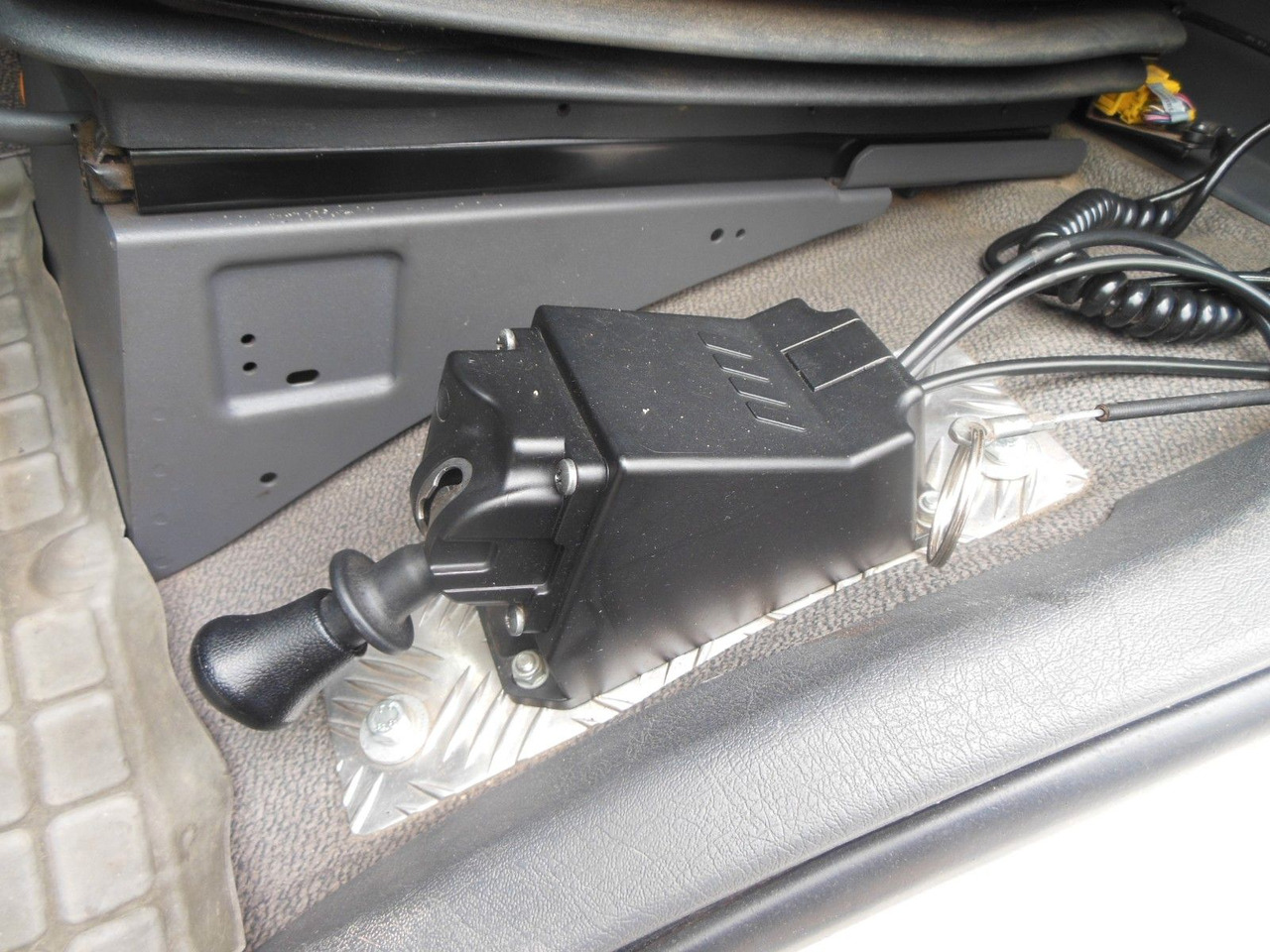 Volvo FM 410, 6X2, DREISEITEN KIPPER, HIAB XS 211 liising Volvo FM 410, 6X2, DREISEITEN KIPPER, HIAB XS 211: pilt 26 Volvo FM 410, 6X2, DREISEITEN KIPPER, HIAB XS 211 liising Volvo FM 410, 6X2, DREISEITEN KIPPER, HIAB XS 211: pilt 26