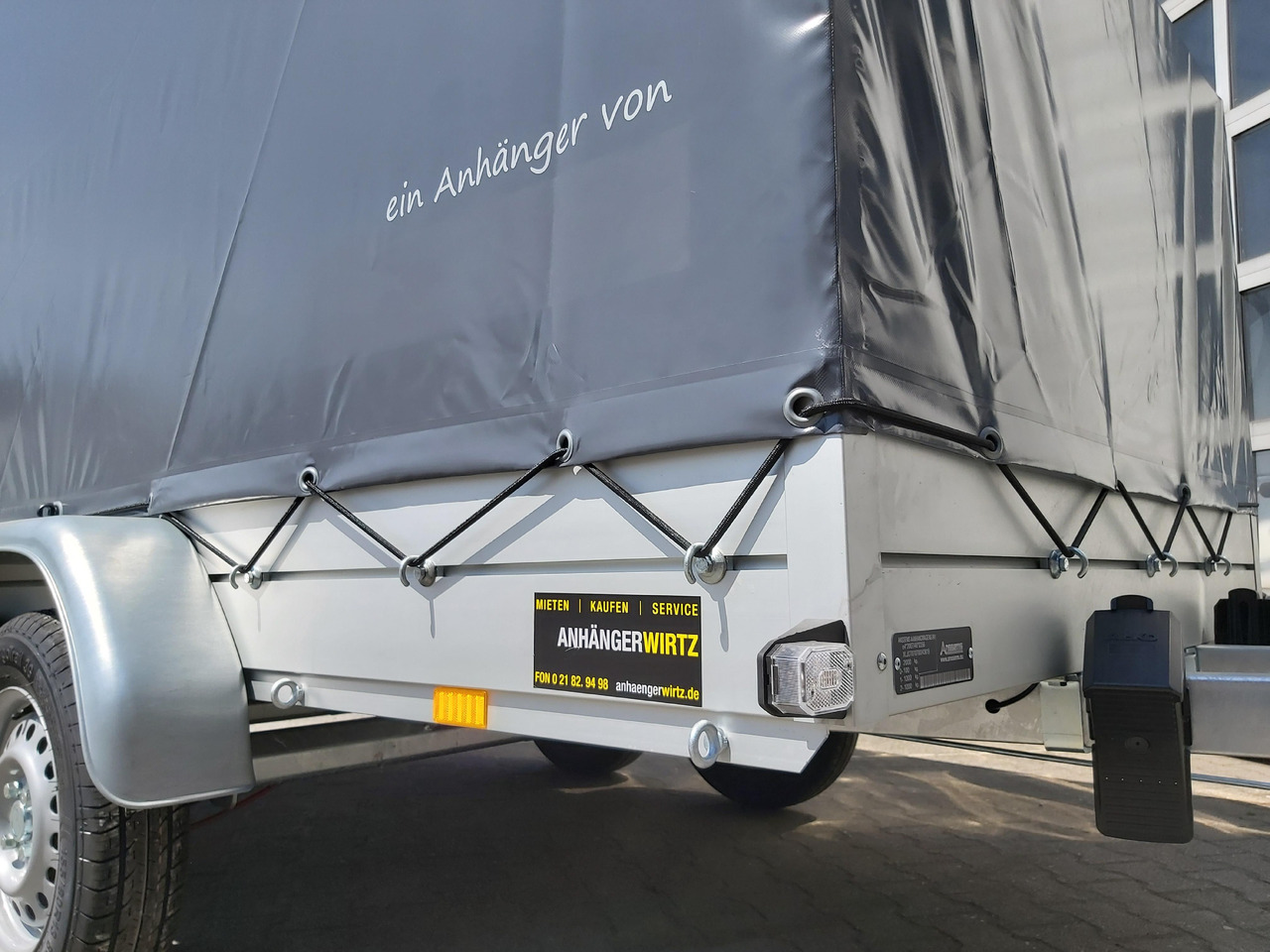 Tenthaagis Aluliner Planen Anhänger GTT 2000 301x151x150cm Plane grau schräg (M) 2000kg Aktion: pilt 7