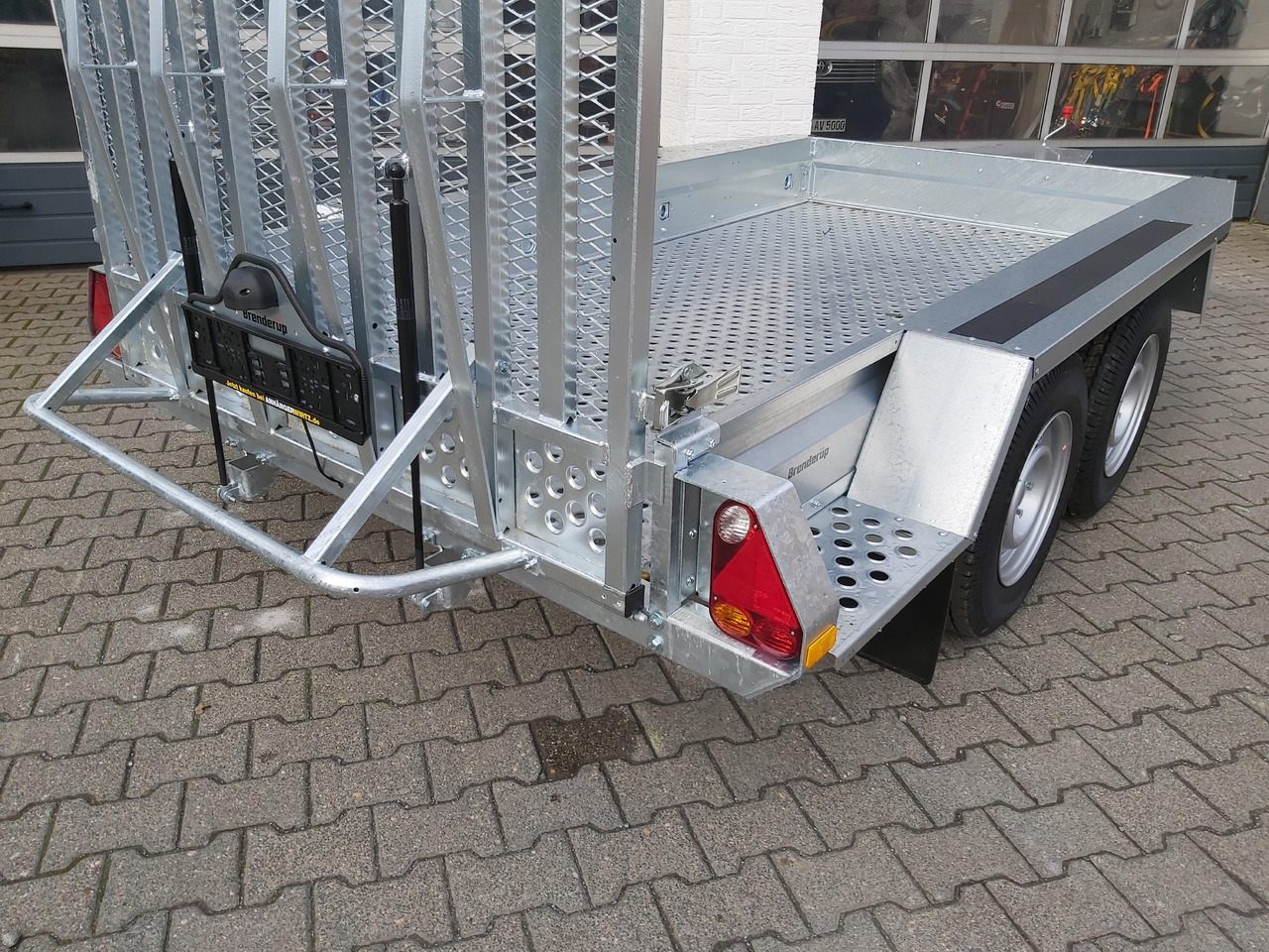 Ehitustehnika haagis Brenderup Maschinentransporter MT 3080 STF 308x152x25cm Stahllochboden 3000kg: pilt 11