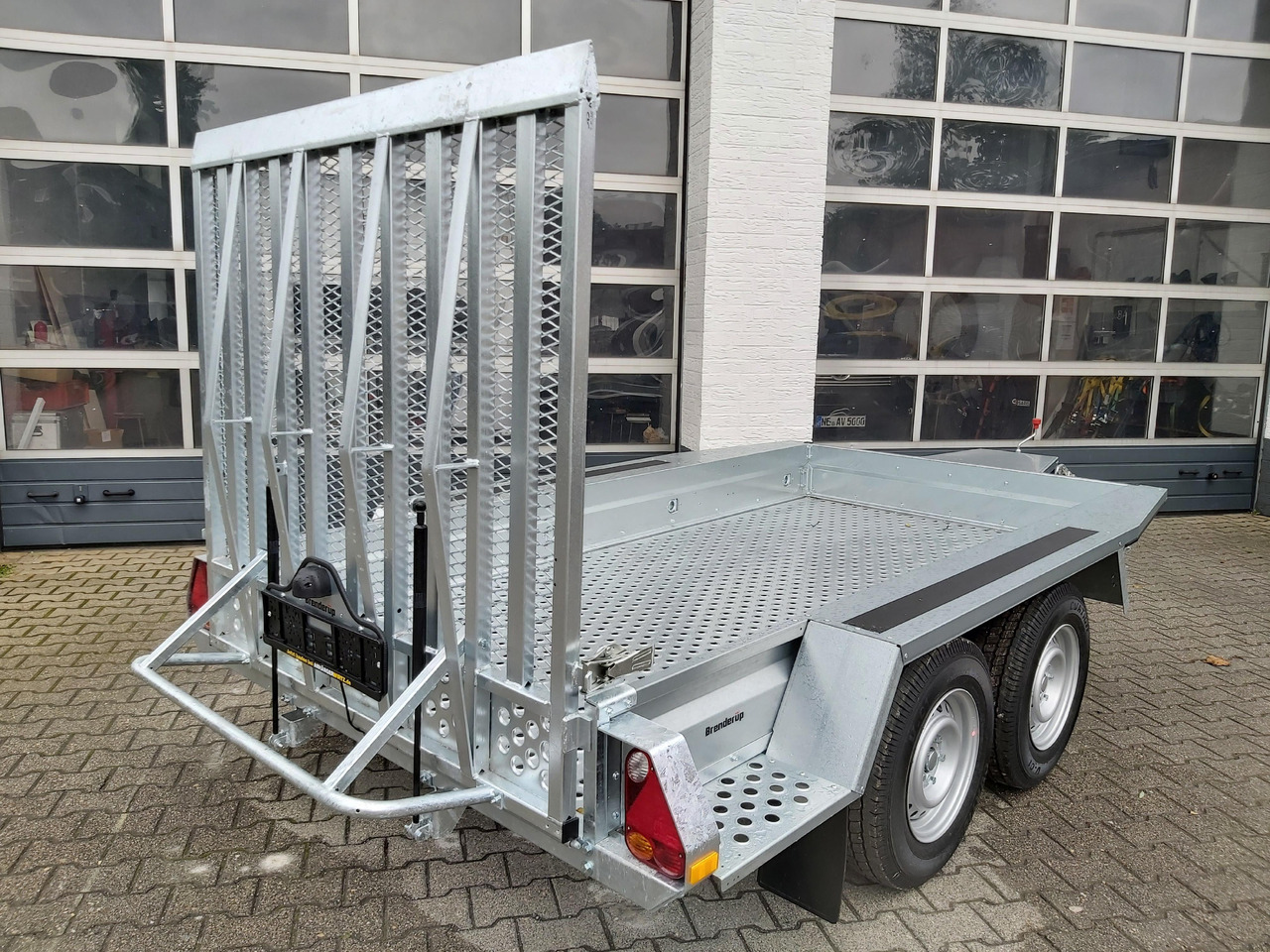 Ehitustehnika haagis Brenderup Maschinentransporter MT 3080 STF 308x152x25cm Stahllochboden 3000kg: pilt 8