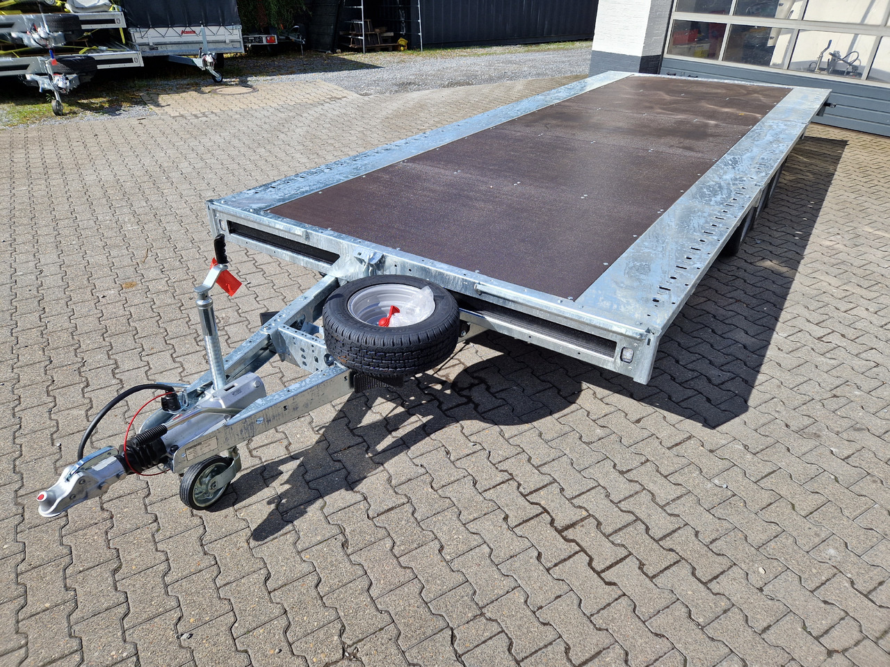 Brian James Trailer Connect 600x243cm plattform blackline Tridem 12" 3500kg - Platvormhaagis/ Madelhaagis: pilt 1 Brian James Trailer Connect 600x243cm plattform blackline Tridem 12" 3500kg - Platvormhaagis/ Madelhaagis: pilt 1