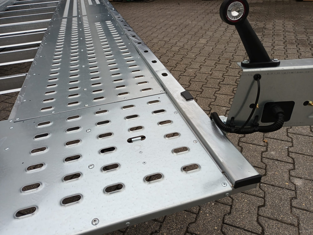 Martz Cartrailer GT KIPP 480/2 3T 480x205cm Profi Lohr Stahl Winde 10" 3000kg 100km/H - Treiler järelhaagis: pilt 5 Martz Cartrailer GT KIPP 480/2 3T 480x205cm Profi Lohr Stahl Winde 10" 3000kg 100km/H - Treiler järelhaagis: pilt 5