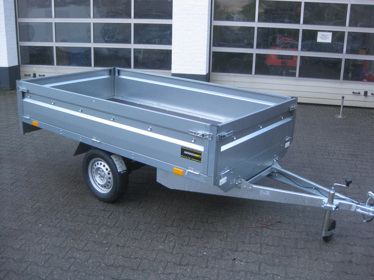 Pritschenanhänger Trailstar Nordica 263 263x144x40cm (S) 750kg Winter Aktion - Auto järelhaagis: pilt 5 Pritschenanhänger Trailstar Nordica 263 263x144x40cm (S) 750kg Winter Aktion - Auto järelhaagis: pilt 5