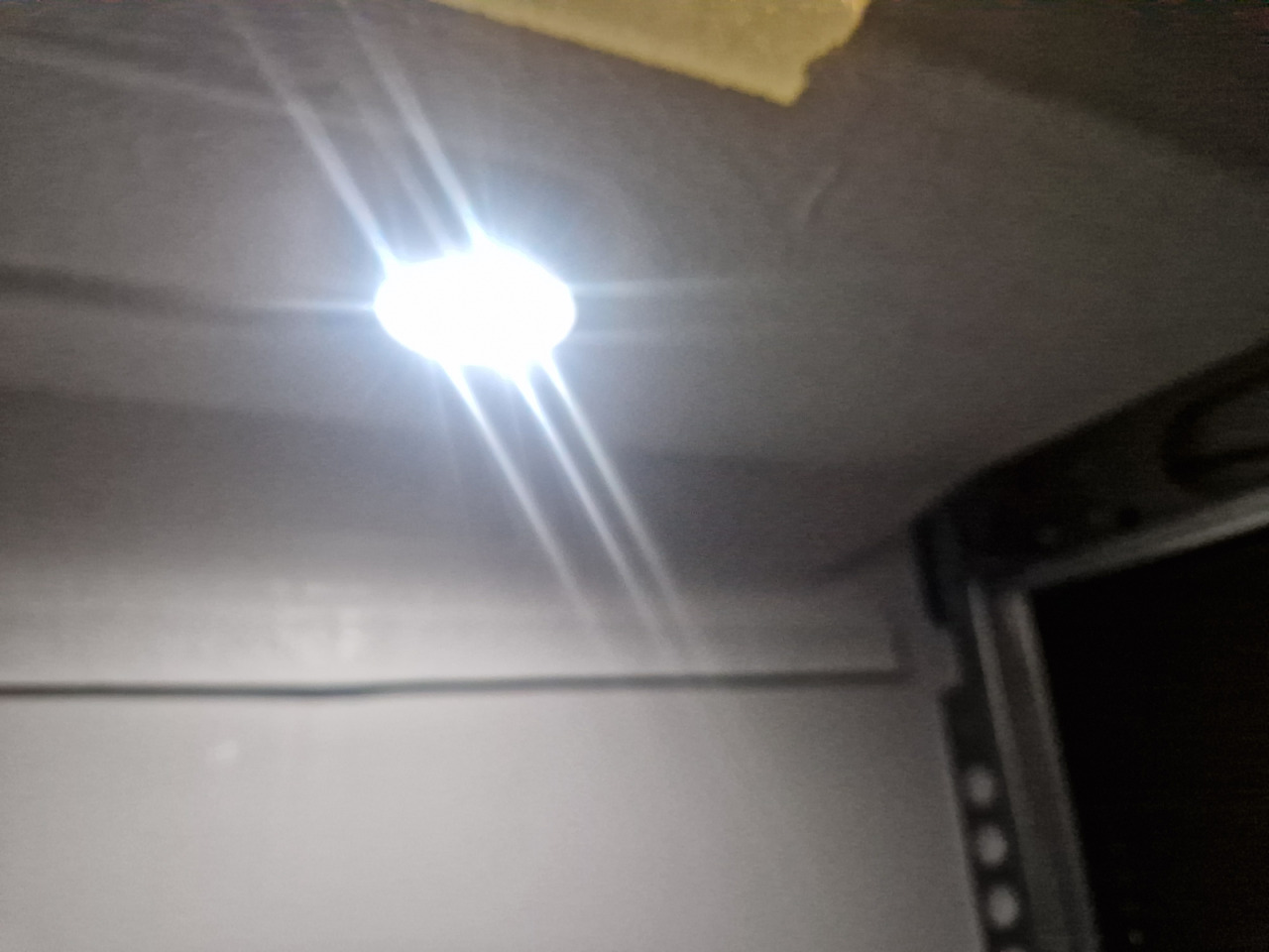 Auto järelhaagis Race BOX 610-5019-30-2-12-B 500x195x200cm Flügeltüren Rückfahrkamera Lüfter 3000kg: pilt 7