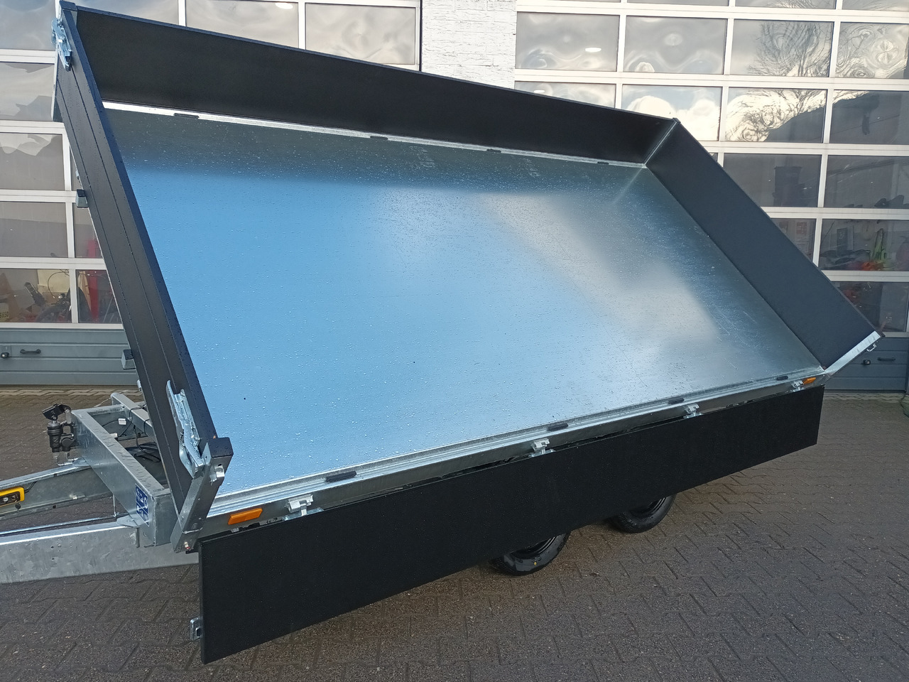 Kalluri järelhaagis Saris Kipper K3 356 184 3500 2 HD E 356x184x35cm black heavy duty Rampen Stützen NHP LED (L) 3500kg: pilt 13