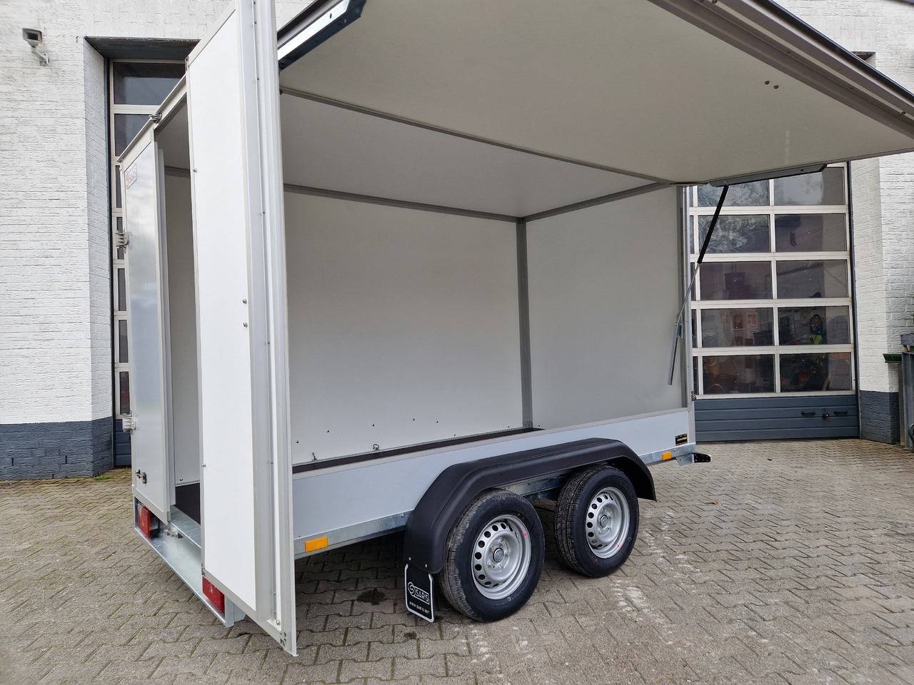 Furgoonjärelhaagis Saris Koffer GO 306 154 180 2000 2 306x154x180cm GFK grau Seitenklappe (M) 2000kg Modell 2024: pilt 12