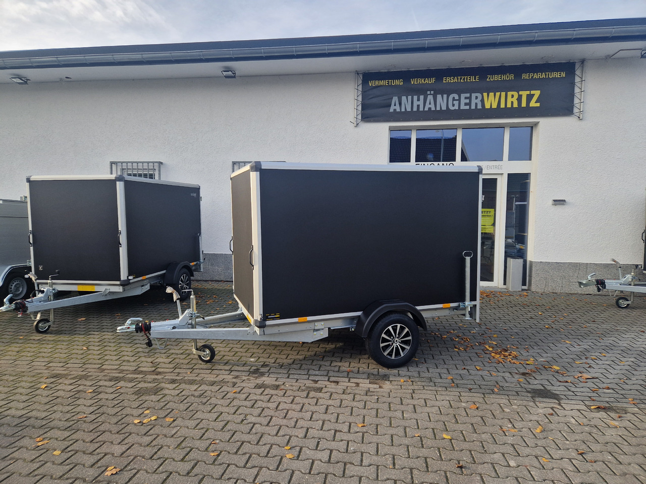 Mootorratta haagis Variant C1315 C2 Edition black 258x148x157cm Alufelgen Heckrampe 1350kg 100km/H black deal: pilt 18