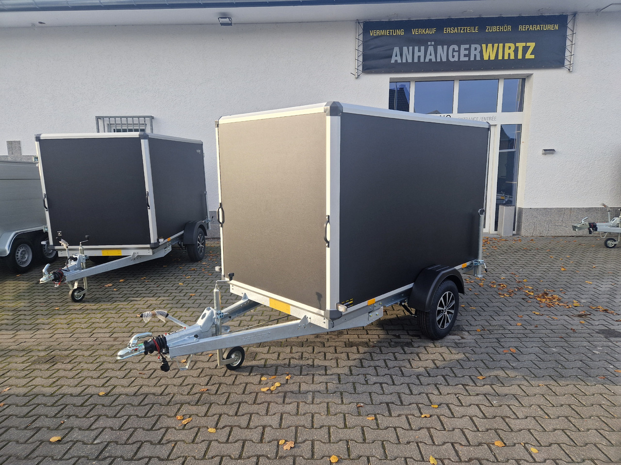 Variant C1315 C2 Edition black 258x148x157cm Alufelgen darkline 1350kg 100km/H 2024 black deal - Furgoonjärelhaagis: pilt 1 Variant C1315 C2 Edition black 258x148x157cm Alufelgen darkline 1350kg 100km/H 2024 black deal - Furgoonjärelhaagis: pilt 1
