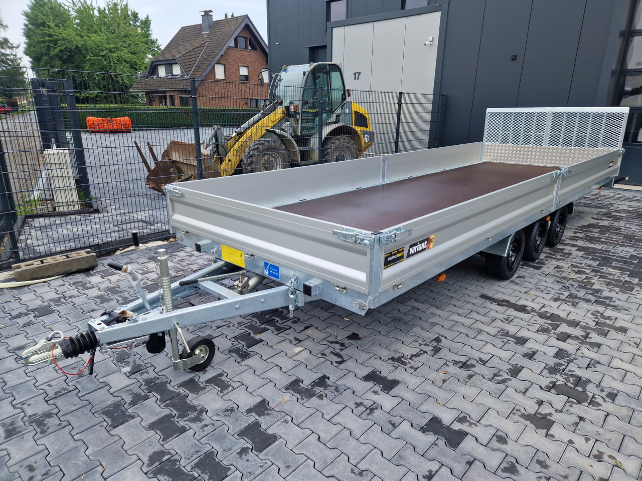 Variant Maschinentransporter 3563 UX Maxi Load 620x210x30cm LED Tridem Parabel black 3500kg - Ehitustehnika haagis: pilt 1 Variant Maschinentransporter 3563 UX Maxi Load 620x210x30cm LED Tridem Parabel black 3500kg - Ehitustehnika haagis: pilt 1