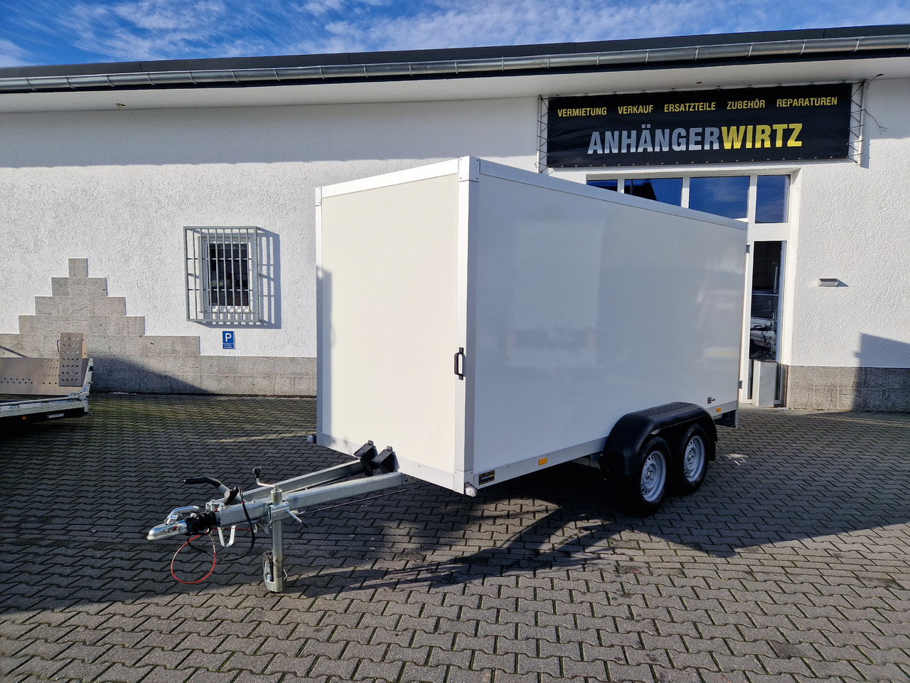 WM Meyer Koffer AZ 2040/151 S35 401x151x185cm (XL) 2000kg - Furgoonjärelhaagis: pilt 1 WM Meyer Koffer AZ 2040/151 S35 401x151x185cm (XL) 2000kg - Furgoonjärelhaagis: pilt 1