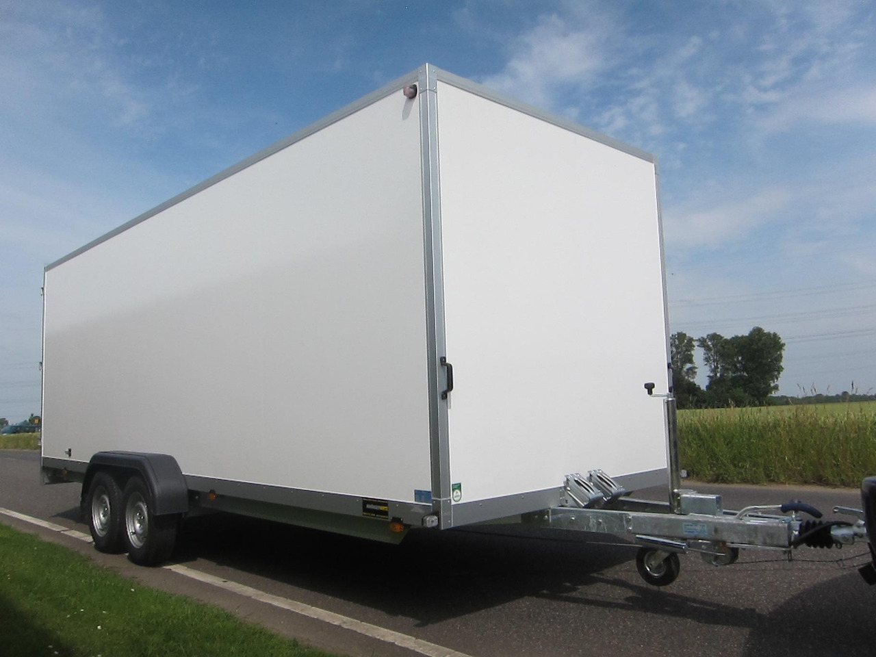 WM Meyer Kofferanhänger AZ 3560/200 S40 601x200x205cm 3500kg preorder Aktion - Furgoonjärelhaagis: pilt 1 WM Meyer Kofferanhänger AZ 3560/200 S40 601x200x205cm 3500kg preorder Aktion - Furgoonjärelhaagis: pilt 1