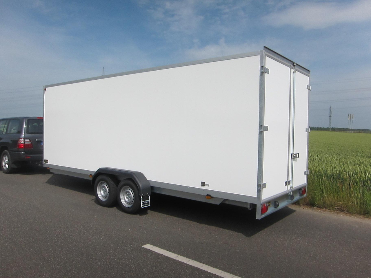 WM Meyer Kofferanhänger AZ 3560/200 S40 601x200x205cm 3500kg preorder Aktion - Furgoonjärelhaagis: pilt 4 WM Meyer Kofferanhänger AZ 3560/200 S40 601x200x205cm 3500kg preorder Aktion - Furgoonjärelhaagis: pilt 4