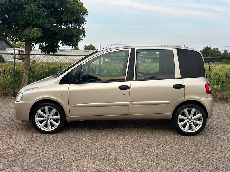 Fiat Multipla 1.9 EURO 4 DIESEL VAN - Väike kaubik: pilt 2 Fiat Multipla 1.9 EURO 4 DIESEL VAN - Väike kaubik: pilt 2