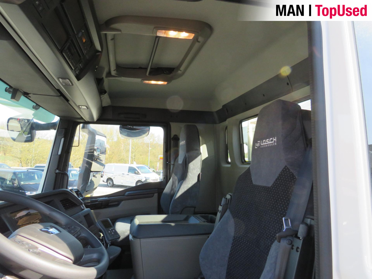 MAN TGS 41.480 8x4 BB CH Schmitz Muldenkipper Retarder - Kallurauto: pilt 3 MAN TGS 41.480 8x4 BB CH Schmitz Muldenkipper Retarder - Kallurauto: pilt 3