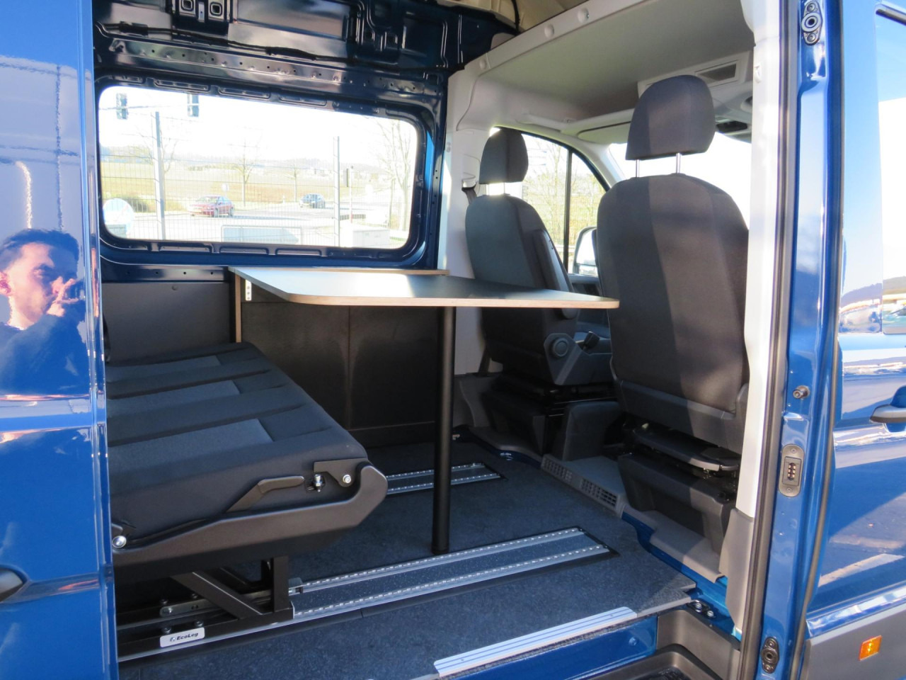 VOLKSWAGEN Crafter 55 L5 Superhochdach Doka BOTT-Ausbau Klima - Kaubik: pilt 5 VOLKSWAGEN Crafter 55 L5 Superhochdach Doka BOTT-Ausbau Klima - Kaubik: pilt 5