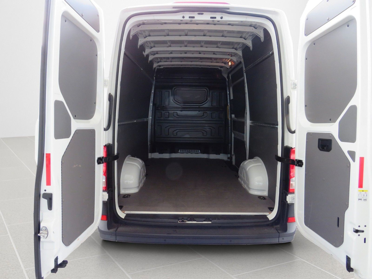 Kaubik Volkswagen Crafter 35 L3H3 Kasten: pilt 13
