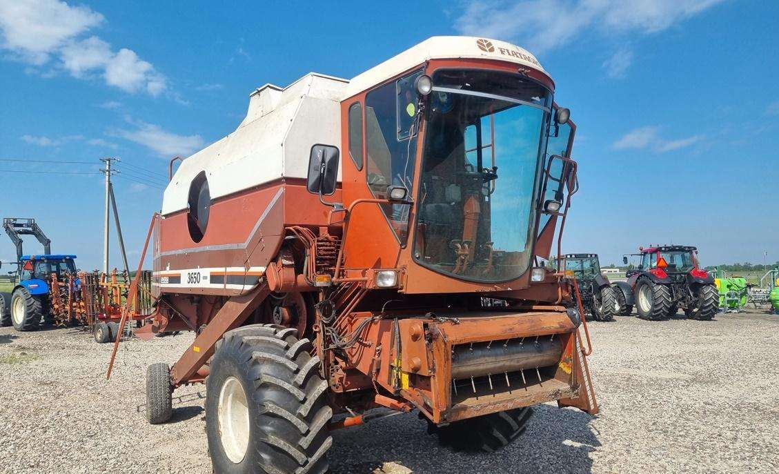 Laverda 3650 - Kombain: pilt 1 Laverda 3650 - Kombain: pilt 1