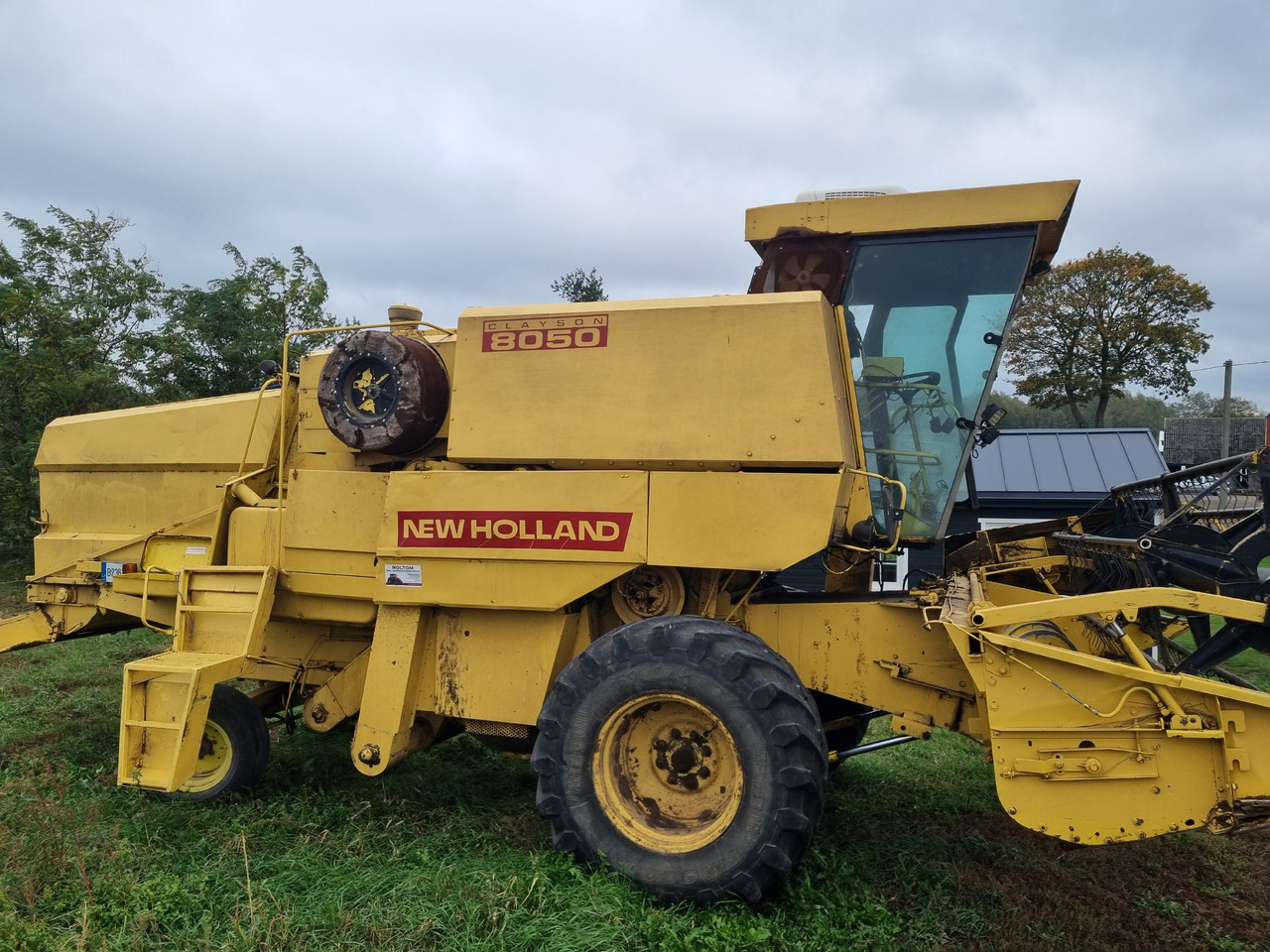 New Holland 8050 - Kombain: pilt 3 New Holland 8050 - Kombain: pilt 3