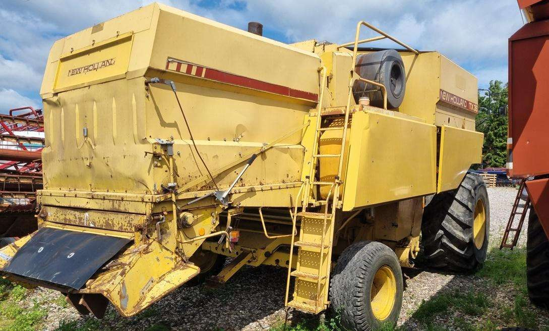 New Holland TX36 - Kombain: pilt 4 New Holland TX36 - Kombain: pilt 4