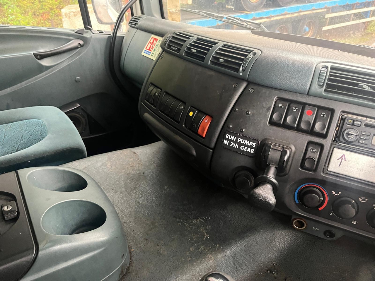 DAF 75 CF - Tsisternauto: pilt 5 DAF 75 CF - Tsisternauto: pilt 5